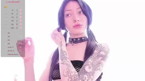 Snapshot of lightlove_iam chatting on March 9, 11:14 am Bembi online show from March 9, 11:14 am