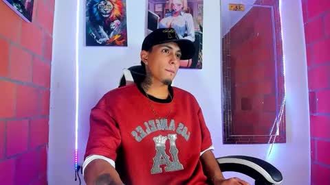 Snapshot of liiaam_lee_ chatting on March 14, 11:32 pm Daniel online show from March 14, 11:32 pm