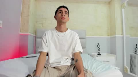 L I I A M online show from February 3, 5:18 am