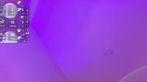 Snapshot of liiamluna chatting on December 1, 9:03 am Liiam Luna online show from December 1, 9:03 am