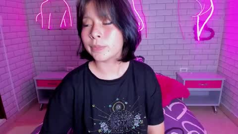 LIILY online show from February 19, 3:28 am