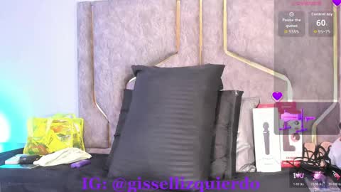 Snapshot of liincostelloo chatting on May 31, 1:36 am liincostelloo online show from May 31, 1:36 am