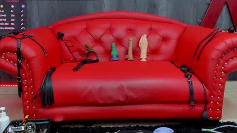 Snapshot of liittledollyx chatting on December 18, 12:40 pm Nini - online show from December 18, 12:40 pm