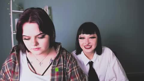 lika_pop online show from December 1, 7:41 pm