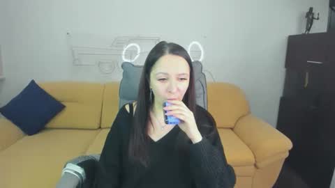 Snapshot of likaa_likaa chatting on February 2, 1:32 pm Lika online show from February 2, 1:32 pm