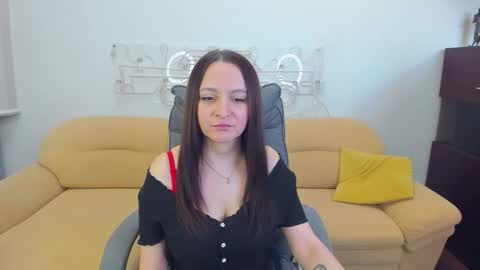 Snapshot of likaa_likaa chatting on February 27, 1:44 pm Lika online show from February 27, 1:44 pm