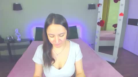 Snapshot of likaa_likaa chatting on March 19, 3:27 pm Lika online show from March 19, 3:27 pm