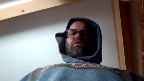 St pierre online show from March 19, 2:21 pm