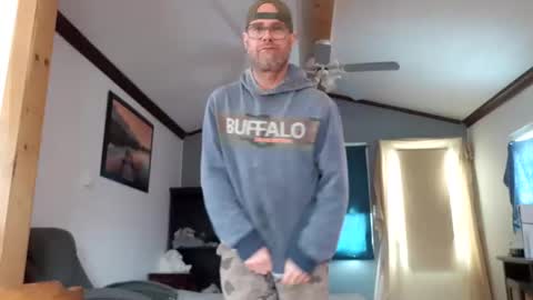 St pierre online show from April 7, 3:34 pm