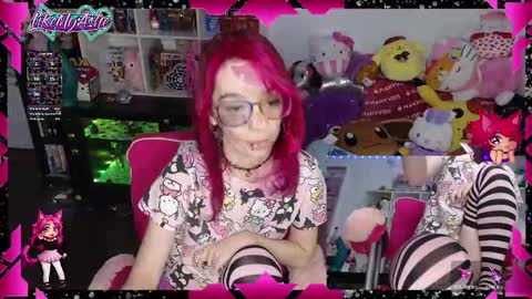 LikeMyAshe online show from December 1, 6:07 am