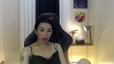 Leng online show from February 13, 1:29 pm