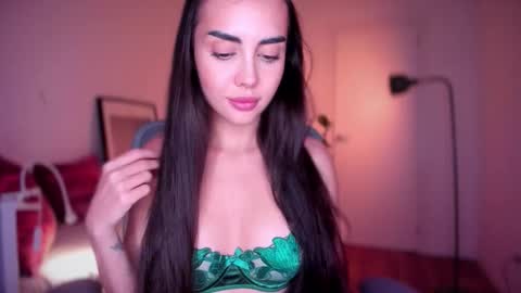 Gabriela online show from November 19, 8:31 pm