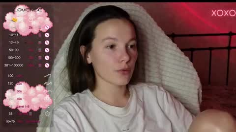 little moon online show from December 15, 5:31 pm