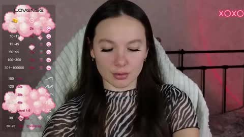 little moon online show from February 18, 4:05 pm