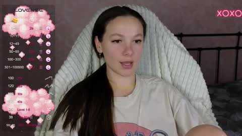 little moon online show from February 23, 7:07 pm