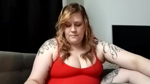 Snapshot of lil_nelli8 chatting on November 26, 7:31 am lil_nelli8 online show from November 26, 7:31 am