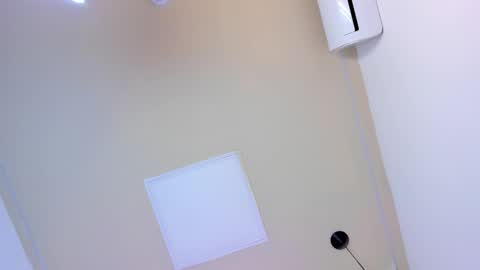 L I L A   online show from February 27, 2:42 am