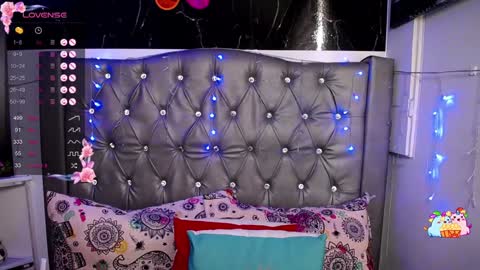   online show from December 16, 6:38 pm