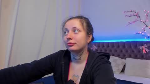 LilaVame online show from November 4, 9:03 pm