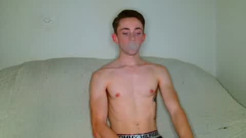 lilbearxxxx online show from June 16, 11:29 pm