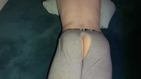 lilbenny05 online show from March 9, 8:07 am