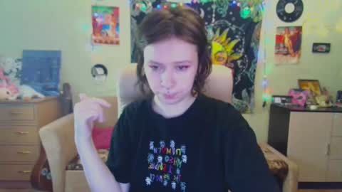 Lil online show from January 1, 10:11 am