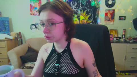 Lil online show from January 21, 2:22 am