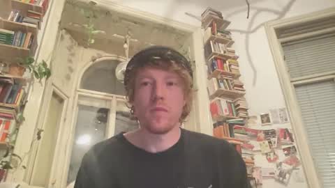 Snapshot of lilginge1 chatting on October 20, 8:53 pm lilginge1 online show from October 20, 8:53 pm