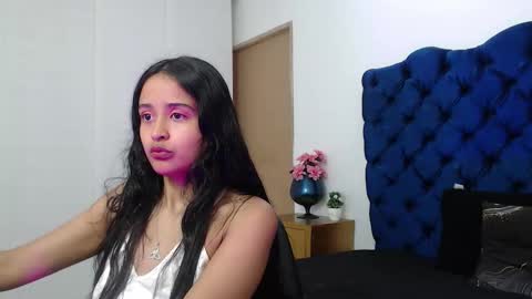Lili online show from November 22, 3:16 am
