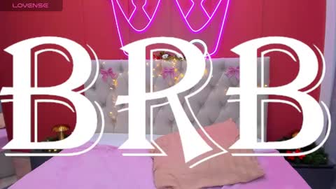 Lilli  follow me kiss online show from January 9, 12:41 pm