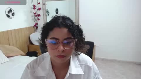 lili_nord online show from May 31, 12:12 pm