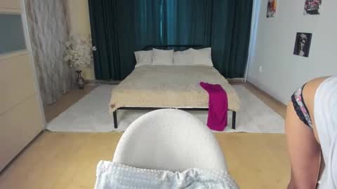 Lilia online show from February 9, 9:24 am