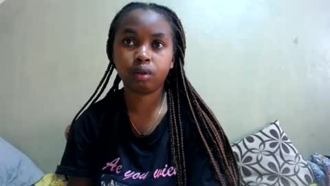 liliah online show from October 3, 8:22 am