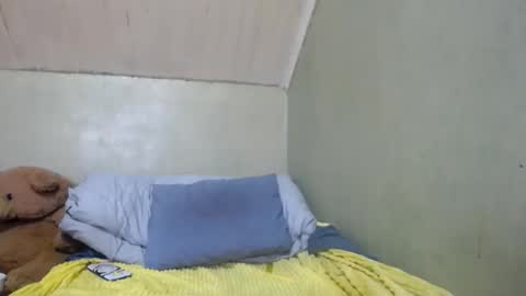 liliah online show from October 16, 8:04 am