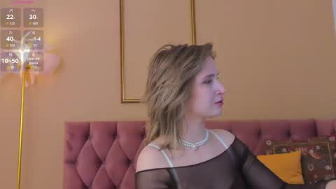 Snapshot of lilianadaniels chatting on May 21, 1:56 am Lilian online show from May 21, 1:56 am