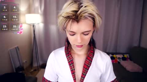 Lilian online show from October 2, 6:09 am