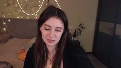 Lilu online show from November 15, 2:53 am