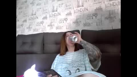 liliawoolf online show from November 2, 9:00 am