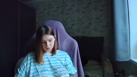 liliawoolf online show from November 24, 11:10 am