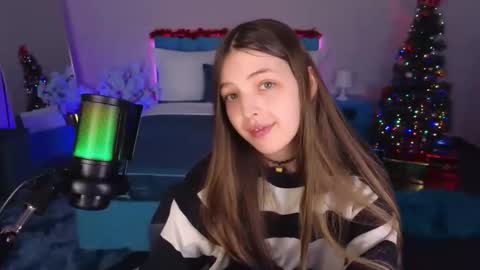 Snapshot of lilibakery chatting on January 6, 2:15 am Lili Bakery online show from January 6, 2:15 am