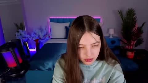 Snapshot of lilibakery chatting on February 6, 3:22 am Lili Bakery online show from February 6, 3:22 am