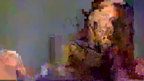 Snapshot of lilie303 chatting on February 14, 11:12 pm Millie online show from February 14, 11:12 pm