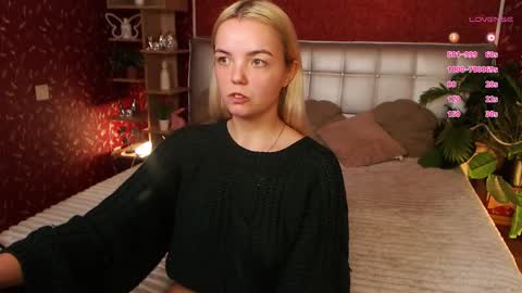 Lilie online show from February 4, 11:38 pm