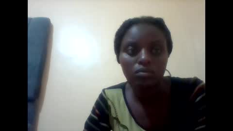 Snapshot of liligal chatting on May 19, 7:20 pm liligal online show from May 19, 7:20 pm