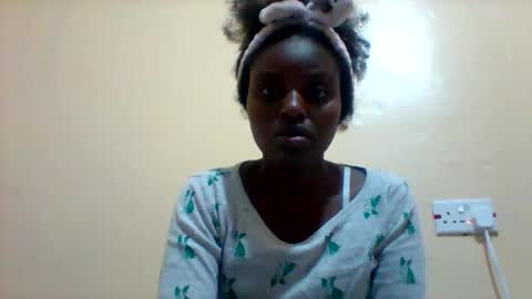 Snapshot of liligal chatting on June 2, 7:16 pm liligal online show from June 2, 7:16 pm