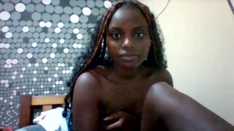 Snapshot of liligal chatting on June 11, 6:11 am liligal online show from June 11, 6:11 am