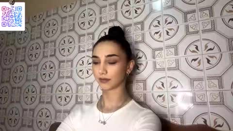 Lina online show from December 2, 10:27 pm