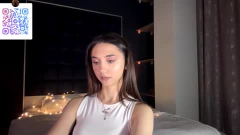 Lina online show from March 3, 11:43 pm