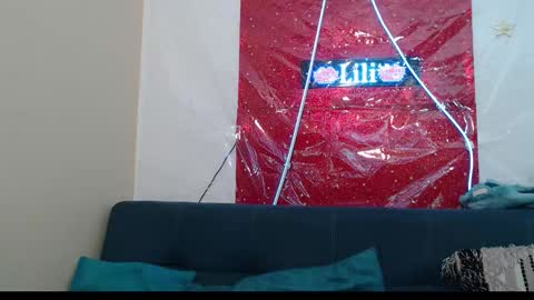 Snapshot of liliimilf chatting on October 8, 10:24 am liliimilf online show from October 8, 10:24 am