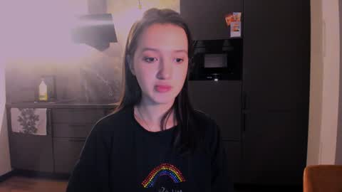 Snapshot of lililaluna chatting on December 5, 2:33 pm ... online show from December 5, 2:33 pm